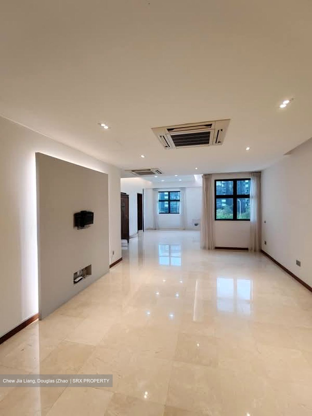 Holland Road (D10), Condominium #603739001